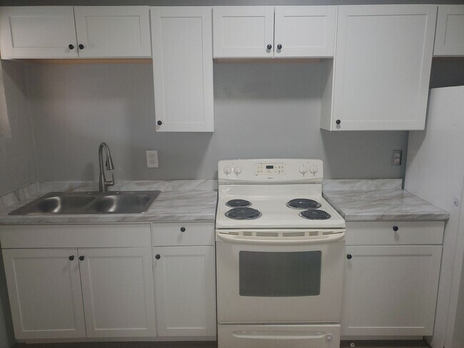 Photo - 410 SW 2nd St Unidad 410 SW 2nd Street #A