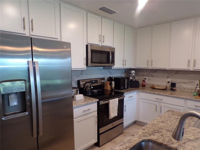 14051 Heritage Landing Blvd Unidad 521