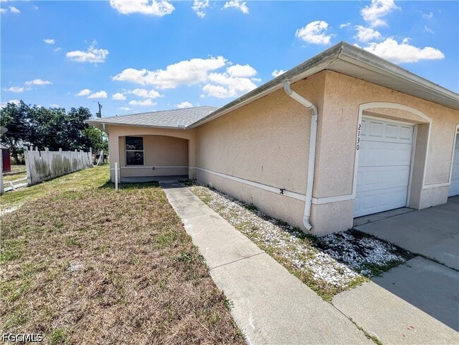 Photo - 2130 NE 8th Pl