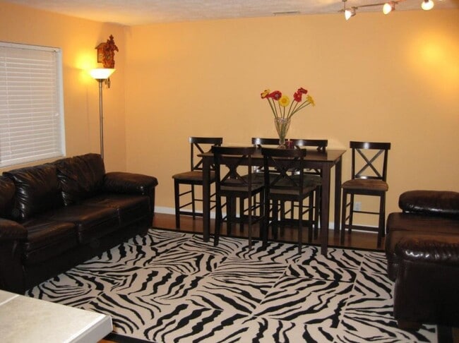 Photo - 5509 S 31st St Unit Briarwood 5509 S 31st #7