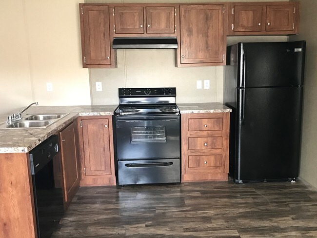 Cocina en forma de L - 1515 Miller S Ave