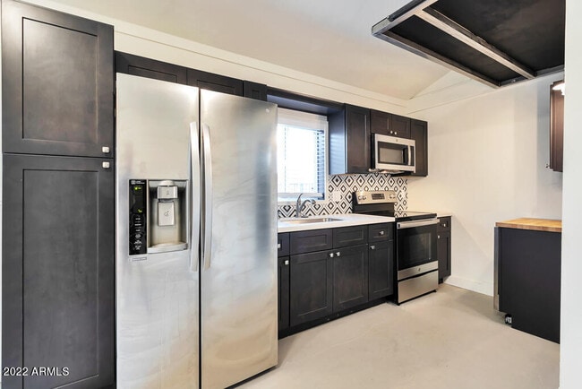 Photo - 1638 E Granada Rd