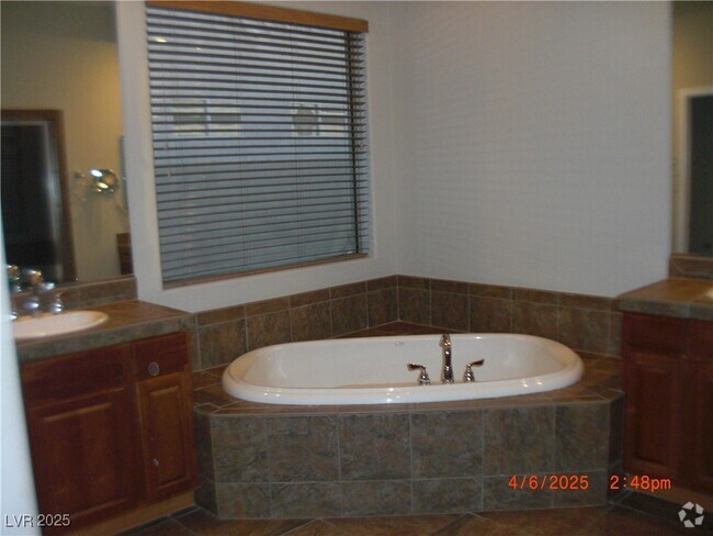 Building Photo - 9 Holston Hills Rd Rental