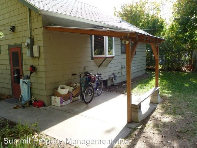 Photo - 3 br, 1 bath House - 1547 Van Buren Street