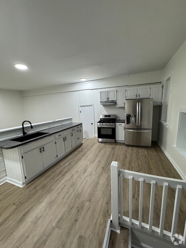 Building Photo - 2507 Cleveland Ave Unit F Rental