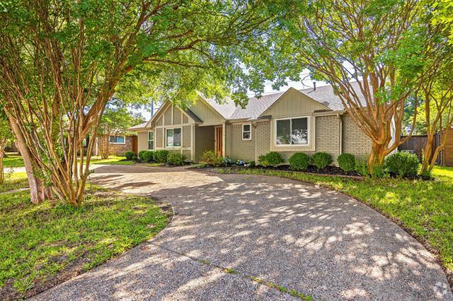 Building Photo - 7251 Crooked Oak Dr Rental