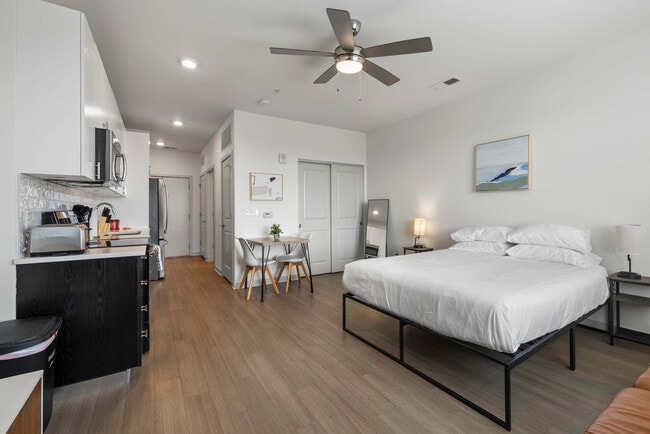 Photo - 633 E Main St Unidad ID1031622P