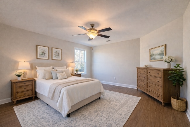 Photo - 113 Zetterower Rd