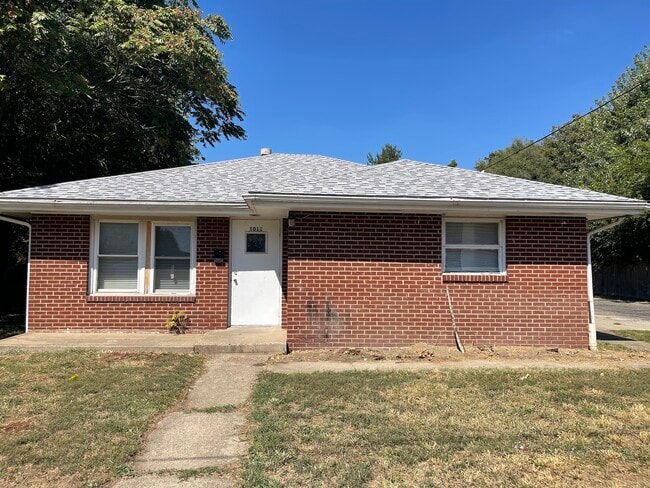 Building Photo - 1011 E Williams St Rental