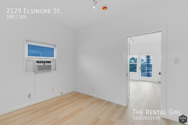 Photo - 2129 Elsinore St