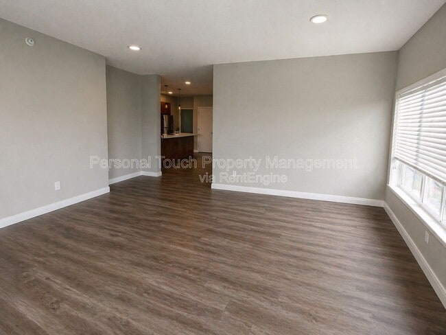 Photo - 600 8th St S Unit 205