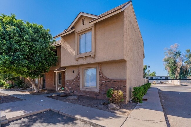Photo - Town home for rent