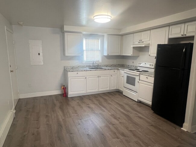 Photo - Ferry Street Flats