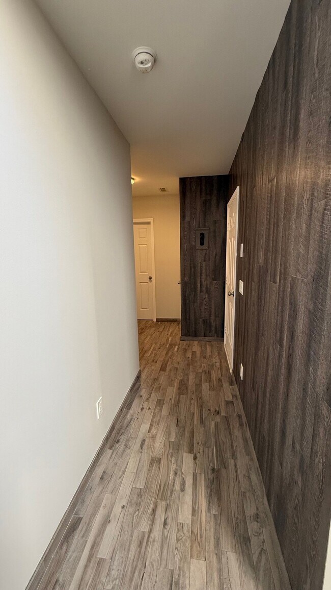 Photo - 2010 Lisa Springs Dr SW