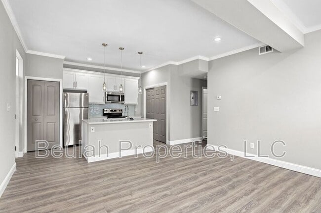 Photo - 1200 Allen Ave