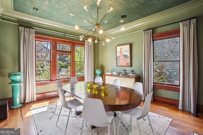 Photo - 788 Lake Ave NE