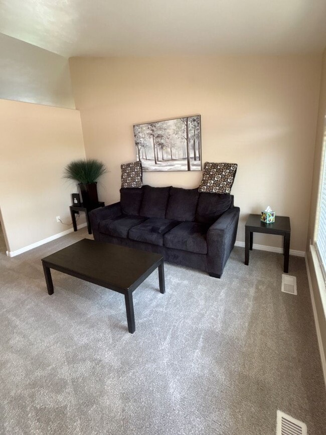 Photo - 2456 Brandon Dr