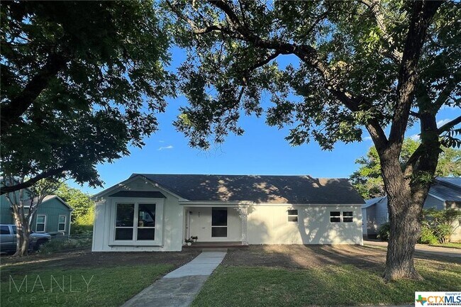Photo - 809 N 8th St