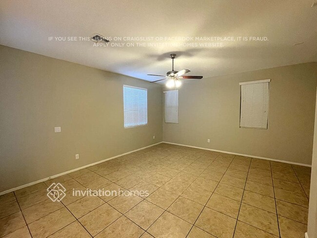 Photo - 3810 E Chickadee Rd
