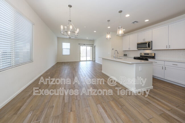 Building Photo - 7867 S Walnutview Dr Rental