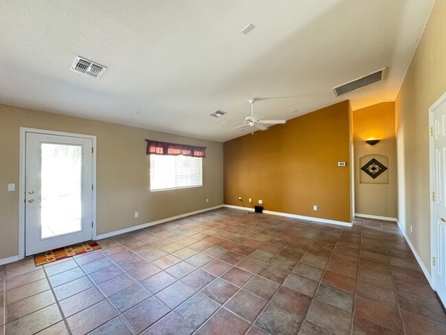 Photo - Great spacious home on Huukan Golf Course