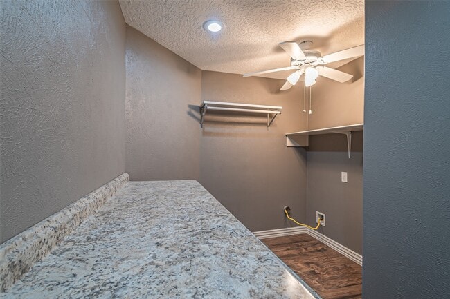 Photo - 17615 Swansbury Dr