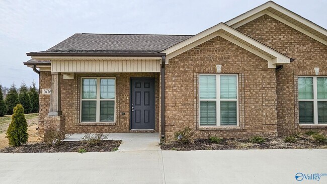 Building Photo - 16771 Newby Chapel Rd Rental