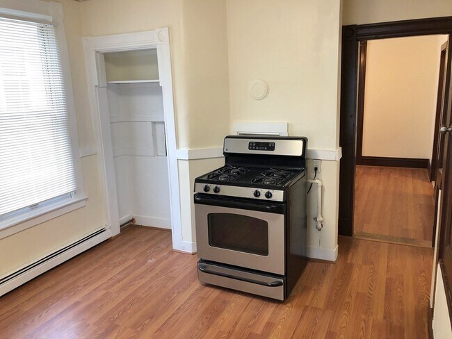 Photo - 212 Lexington St Unit 2