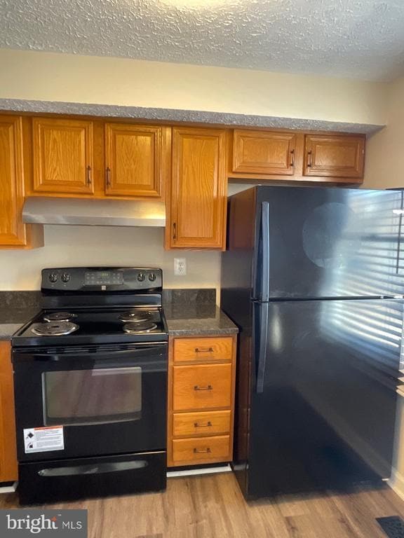 Photo - 5863 Rowanberry Dr