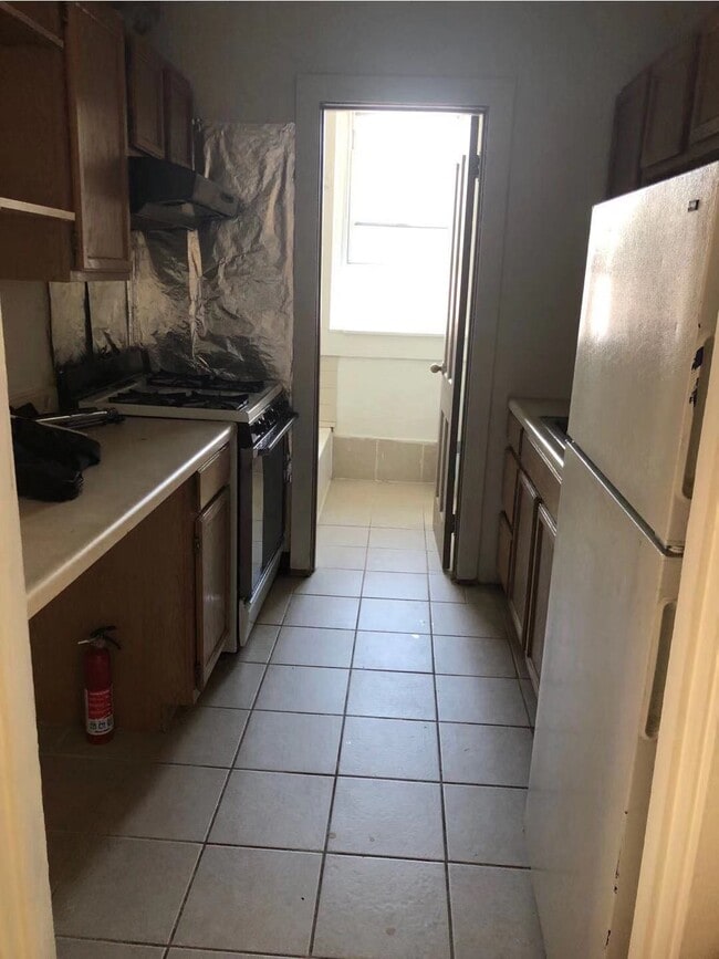 Photo - 108 Main St
