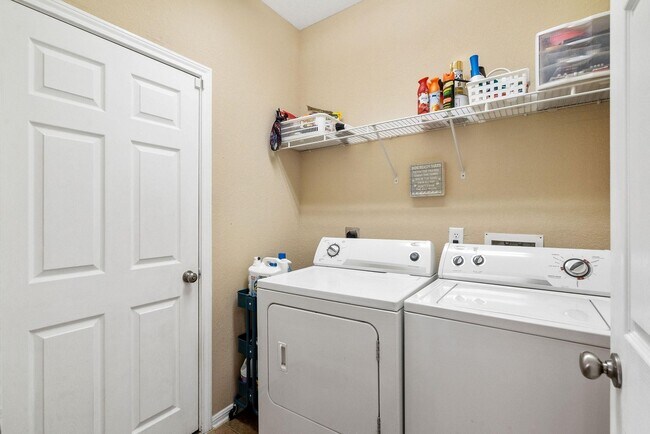 Photo - 62 W Lasting Spring Cir