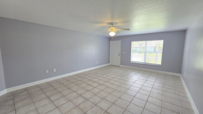 104 Charles Dr