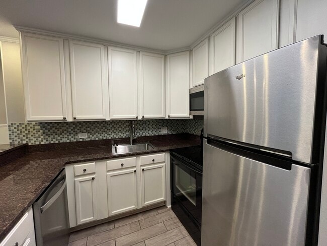 Photo - 1811 Four Lakes Ave Unidad 1H