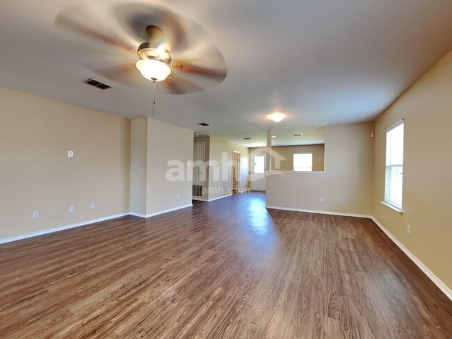 1741 Trego Dr