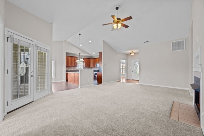 115 Ravenscroft Way