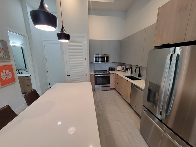 Photo - 3352 NW 84th Ave Unit B1