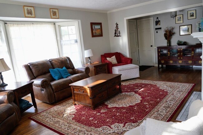 Photo - 3719 E Elmwood Dr
