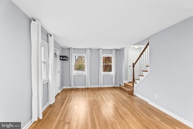 Photo - 4332 Utica Ave