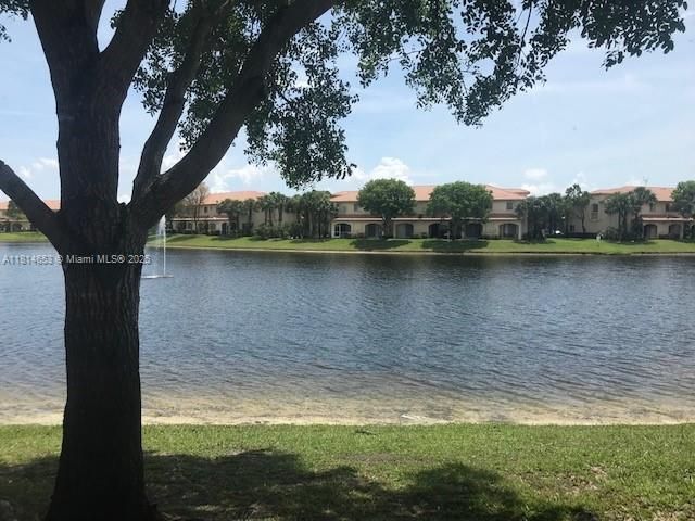 Photo - 2635 SW 84th Terrace Unit TOWNHOUSE
