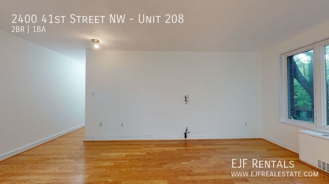 Photo - 2400 41st St NW Unit 208