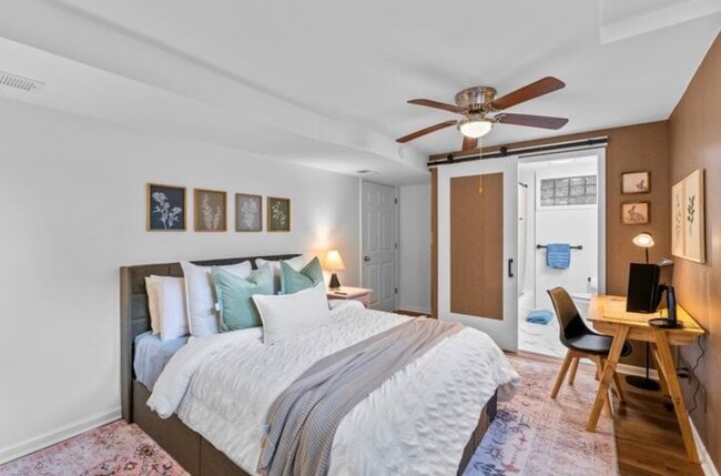 Photo - 22 Scottsdale Dr Unit Scottsdale B