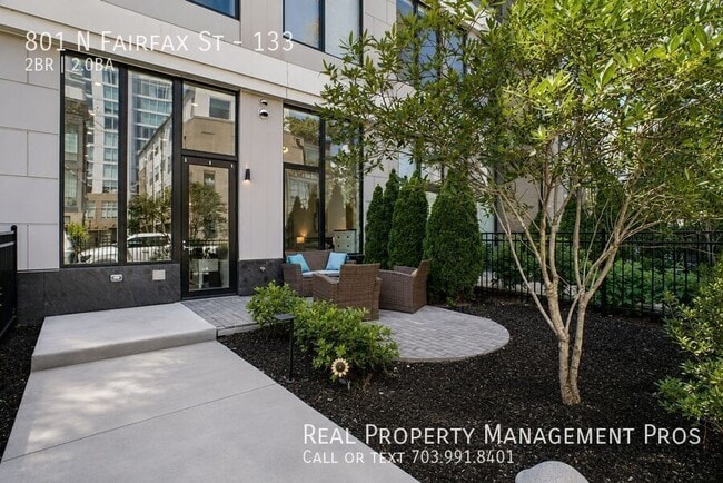 Building Photo - 801 N Fairfax St Unit 133