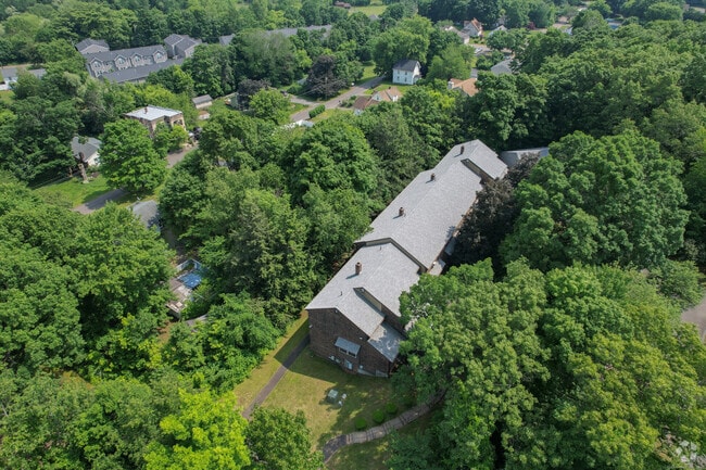 Building Photo - 171 Sams Rd Unit C Rental
