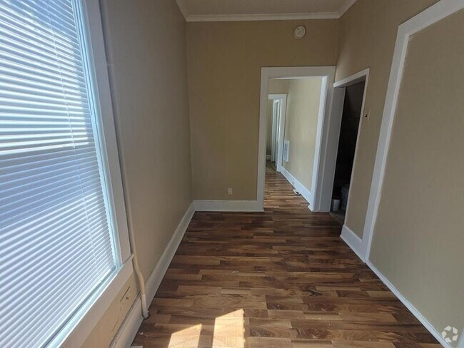 Building Photo - 1460 Morrow St Rental