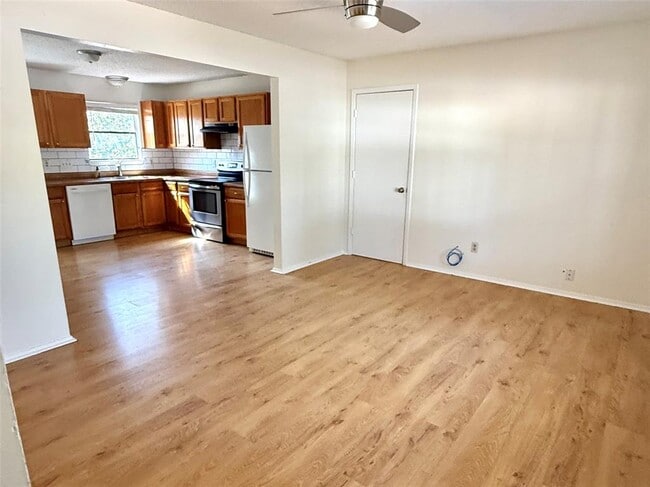 Photo - 15205 Cavalier Canyon Dr