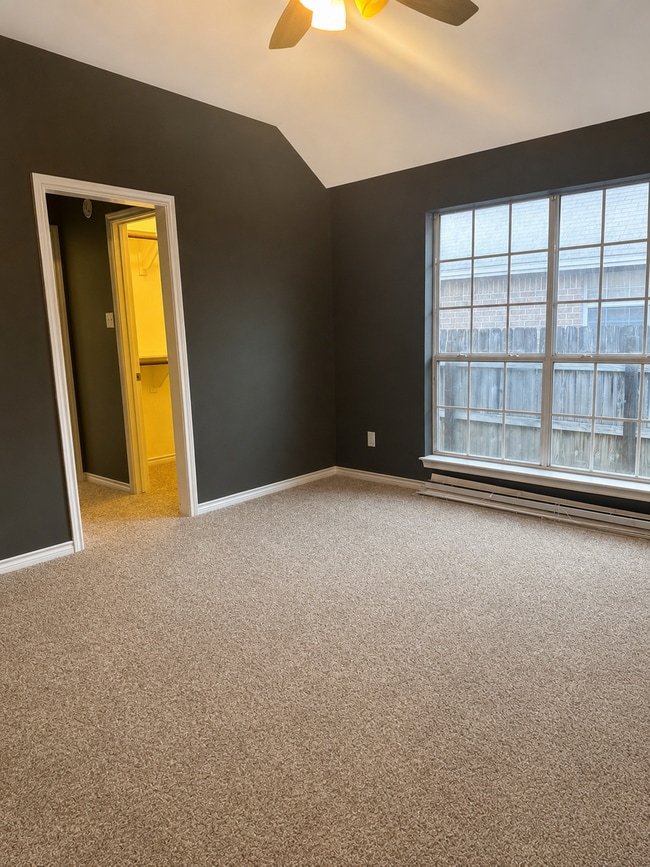 Photo - "Charming 3-Bedroom Retreat with Cozy Fireplace in College Station – 1485 Sq. Ft. of Comfort!"