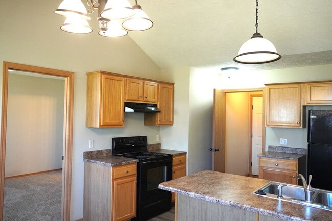 Photo - 3-Bed, 2-Bath Home for Rent in East Republ...