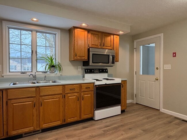 Photo - New to the rental market, charming 2 bedroom single family home in Wilmington, MA