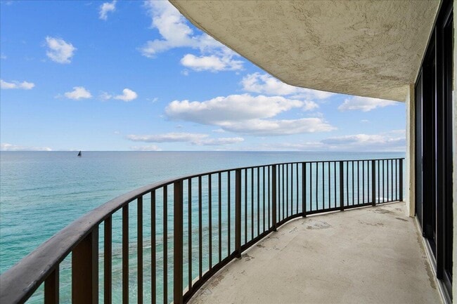 Photo - 5420 N Ocean Dr Unit 1001
