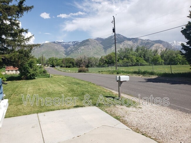 Photo - 138 W Lomond View Dr